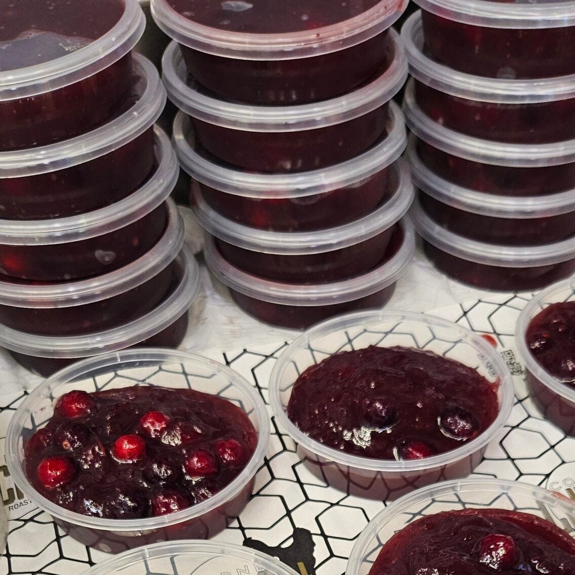 Homemade Cranberry Sauce 200ml – Perfect for any Turkey Roast